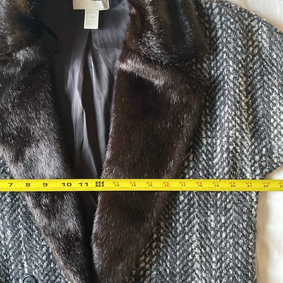 H&M Faux Fur Collar Tweed Wool Blend Long Coat Sz 6 - Picture 11 of 12
